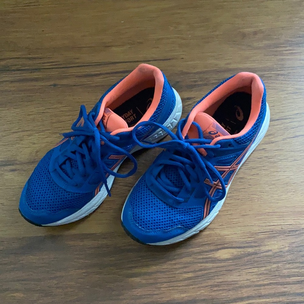 GEL-Contend 5. Barely used!